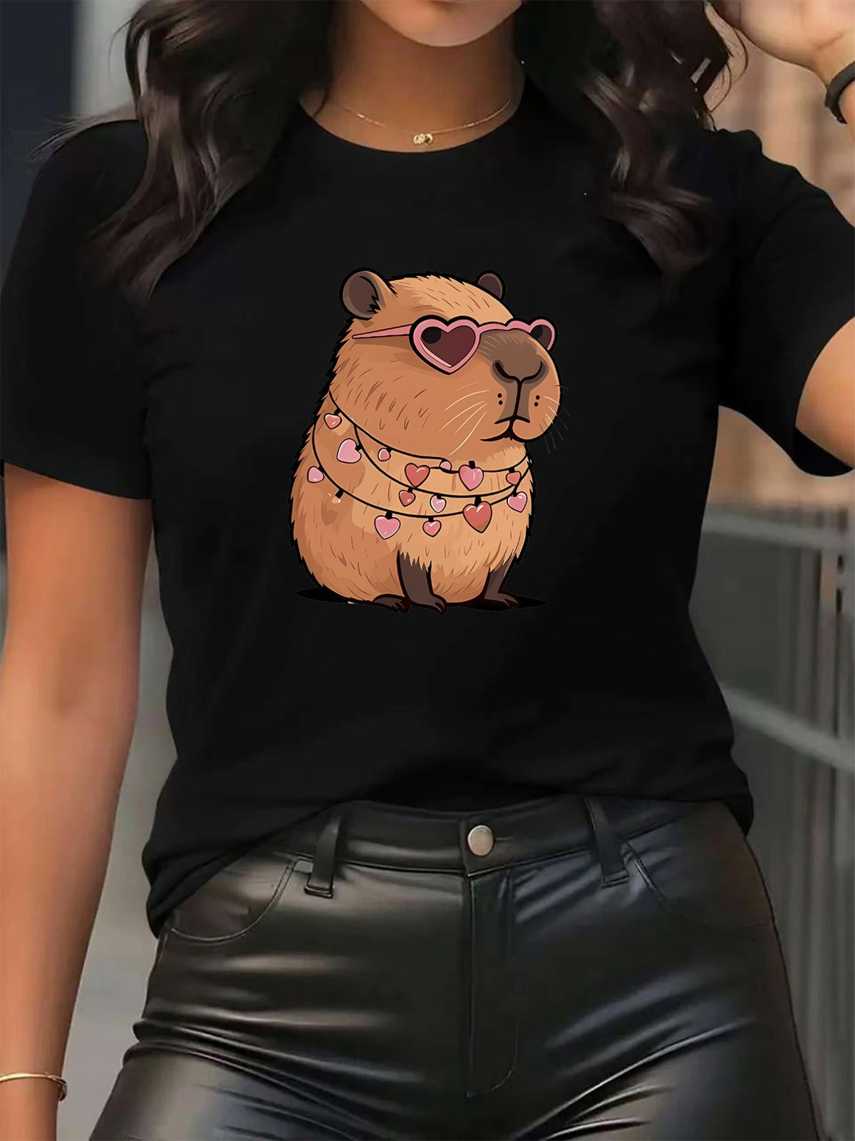 Cute Capybara Print Short Sleeve Tee Unisex Crew Neck Casual Versatile Top