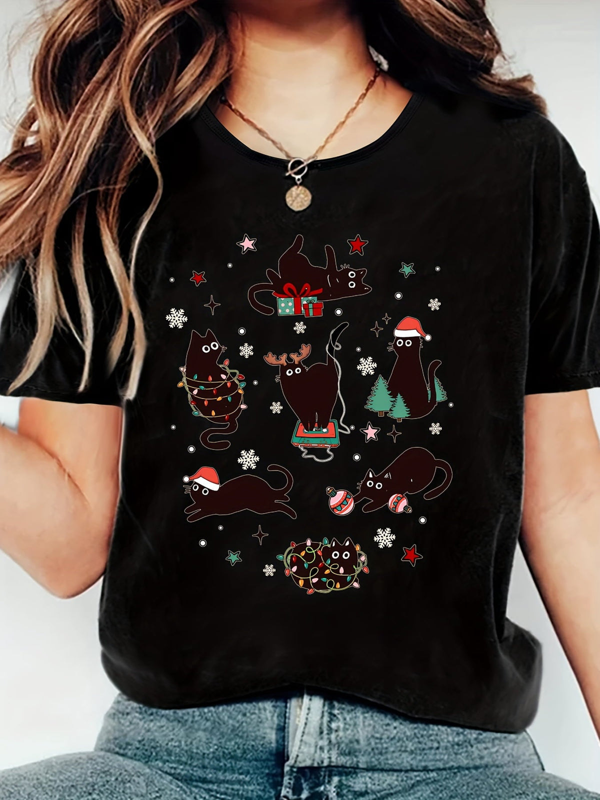 Christmas Black Cats T-Shirt Funny Cat Lover Xmas Lights Santa Hat Graphic Tee